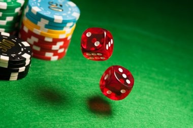 kuy Auto Roulette payout chart and bet types displayed on mobile screen